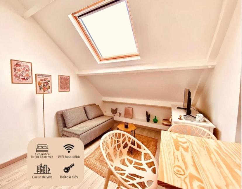 Micasa, Hyper Centre Apartment